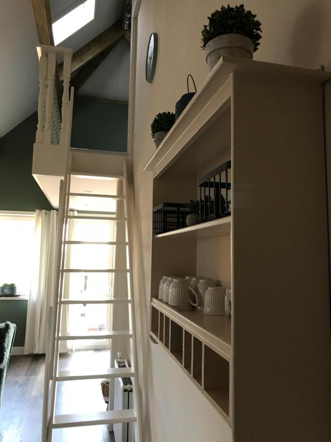 B&B Zaligheid Zwaluwe Esterno foto